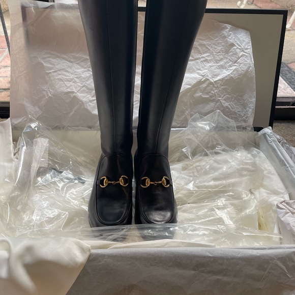 Gucci leather knee high boots with crystallized rhinestones at heel. - Picture 7 of 12